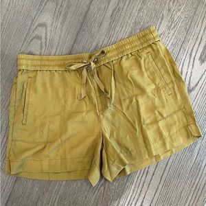 Paper bag shorts